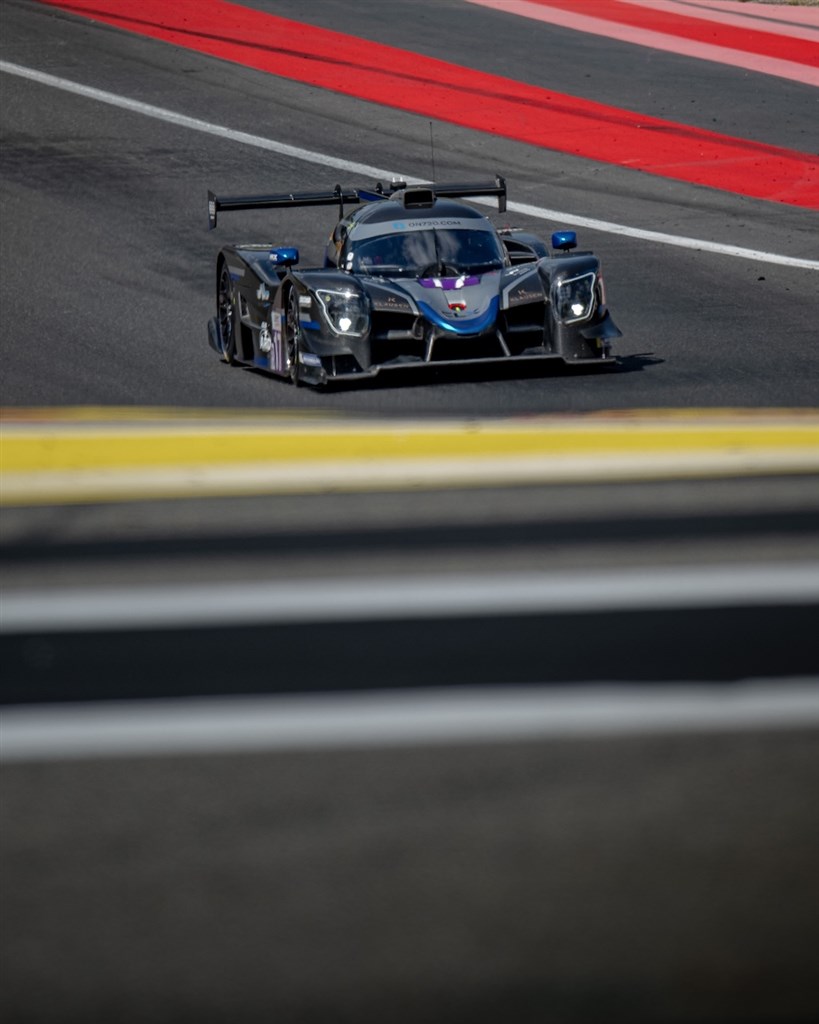 Theodor Jensen sigter på mesterskabstitel på Silverstone denne weekend.
(Foto: Ben De Macedo - CLX Motorsport)